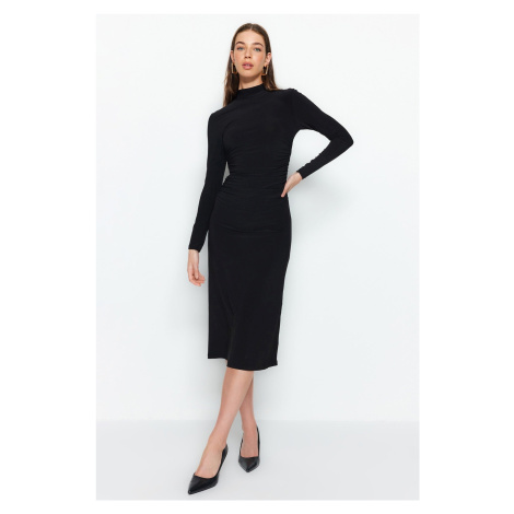 Trendyol čierne zahalené detailné stand up A-line flexibilné midi pletené šaty