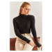 Bianco Lucci Women's Turtleneck Piece Sweater