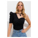 Trend Alaçatı Stili Women's Black One-Shoulder Detailed Blouse