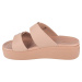 HNEDÉ NAZUVÁKY NA PLATFORME CROCS BROOKLYN LOW WEDGE SANDAL 207431-2Q9