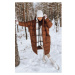 Zimná dámska oversize bunda hnedej farby s prešívaním