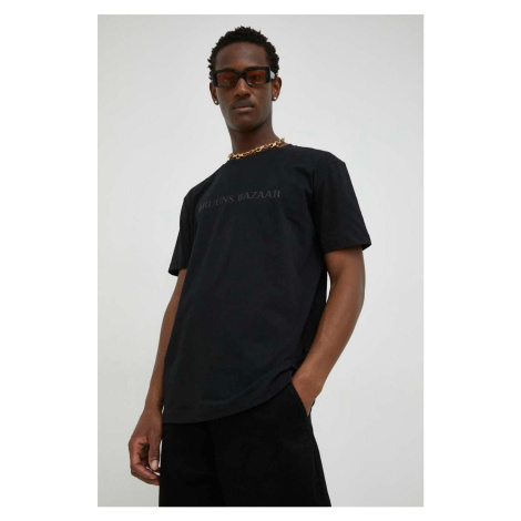 Bavlnené tričko Bruuns Bazaar Gus čierna farba, s nášivkou