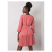 Koralové dámske šaty s plisovanou sukňou LK-SK-507733.80P-pink