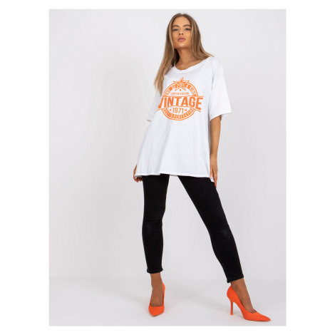 BIELE DÁMSKE OVERSIZE TRIČKO S ORANŽOVOU POTLAČOU DHJ-TS-6862.24X-ORANGE