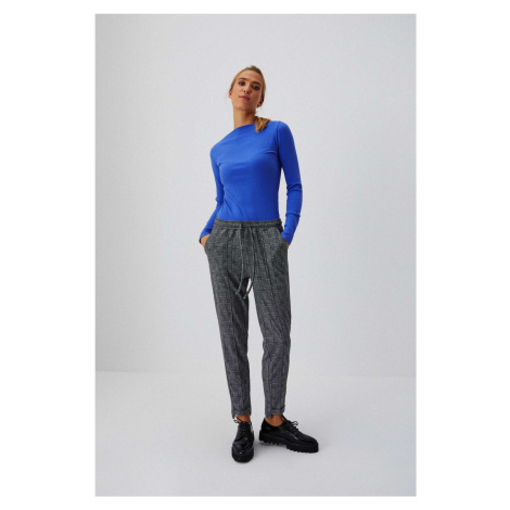 Knitted trousers with ties Moodo
