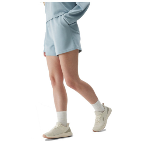 Dámske teplákové kraťasy 4F SHORTS CAS-WSS24TSHOF324-34S-LIGHT BLUE