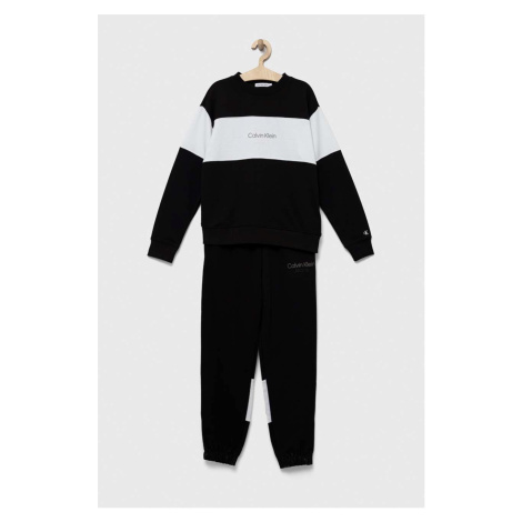 Chlapčenské teplákové súpravy Calvin Klein