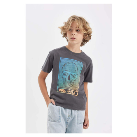 DEFACTO Boys' Oversize Fit Crew Neck Gradient Printed Short Sleeve T-Shirt