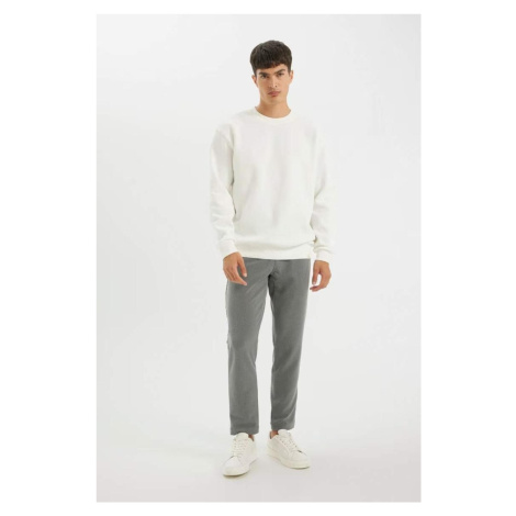 DEFACTO Oversize Wide Pattern Crew Neck Thick Fabric Basic Plain Sweatshirt T5139az24au