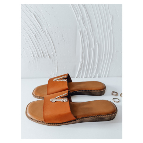 Dámske klapky SOLVINA kamelové DStreet