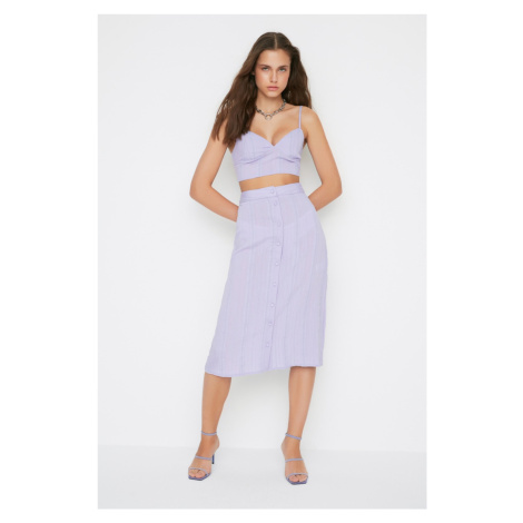 Trendyol dizajnová sukňa s fialovým kockovaným vzorom