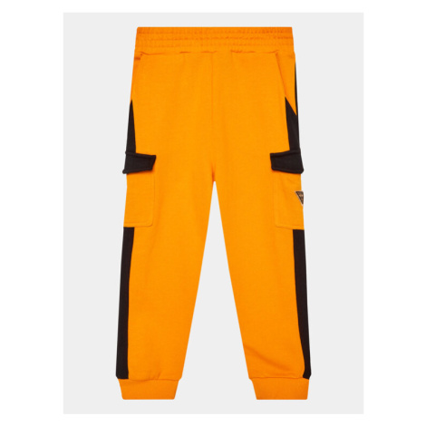 Guess Teplákové nohavice L3YQ12 KA6R3 Oranžová Regular Fit