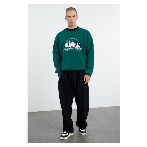 Trendyol Emerald Green Oversize/Wide Cut Embroidered Fleece/Warm Sweatshirt