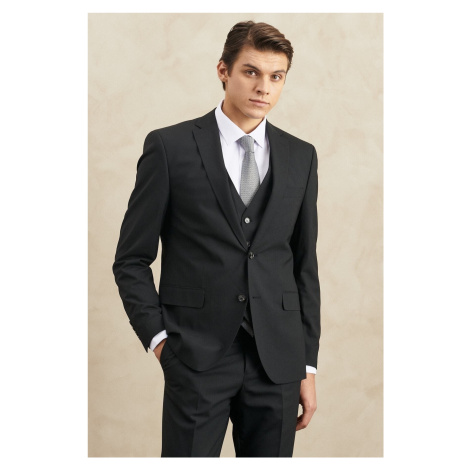 ALTINYILDIZ CLASSICS Men's Black Slim Fit Slim Fit Monocollar Nano Suit With Woolen Vest, which 