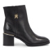 Tommy Hilfiger Členková obuv Feminine Th Hardware Mid Bootie FW0FW07539 Čierna