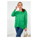 Sweater with front pockets in light green color