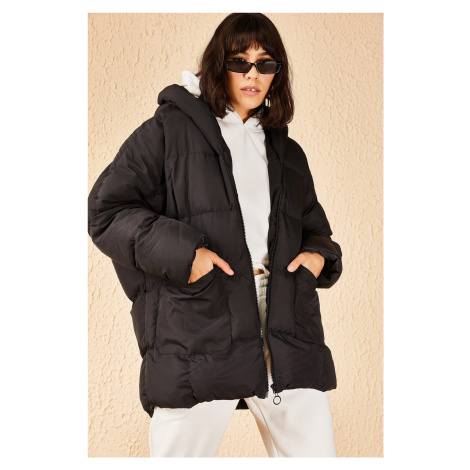 Bianco Lucci Women's Black Large Double Pocket Hooded Oversize Down Coat