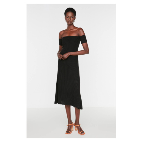Trendyol Black Midi Knitwear Carmen Collar Dress