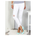 Biele džínsové džínsy s perlami a prasklinami
