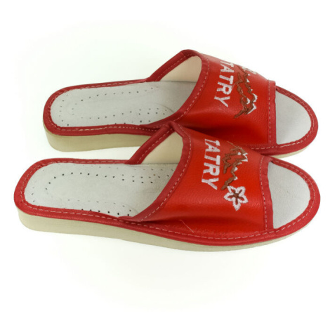Dámske červené papuče TATRY John-C
