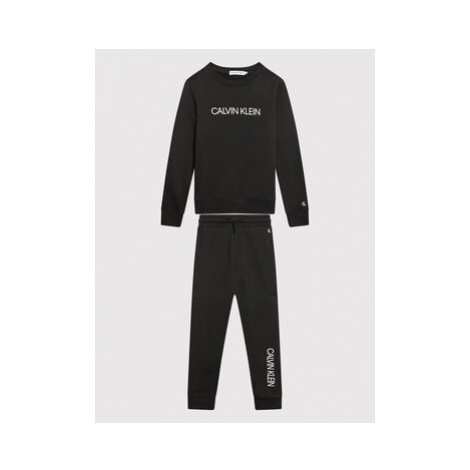 Chlapčenské teplákové súpravy Calvin Klein