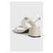 Sandále Calvin Klein SQUARED BLK HL SANDAL 45 HE biela farba, HW0HW01635