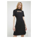Bavlnené šaty Love Moschino čierna farba, mini, áčkový strih