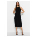 Trendyol Black Shift/obyčajné midi plisované šaty s nulovým rukávom