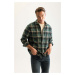 DEFACTO Men's Green Regular Fit Polo Collar Plaid Lumberjack Flannel Long Sleeve Shirt