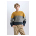 DEFACTO Boy Regular Fit Crew Neck Color Block Knitwear Sweater