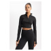 DEFACTO Fit Crop Zippered High Collar Long Sleeve T-Shirt