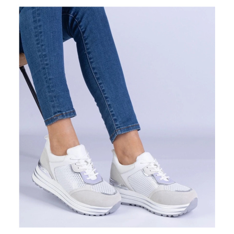 Gemre Biele dámske tenisky s metalickou vložkou Medison