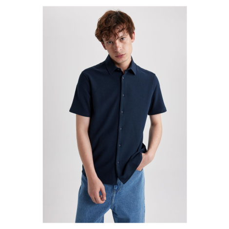 DEFACTO Regular Fit Short Sleeve Shirt