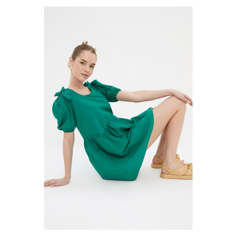 Trendyolové šaty - zelené - smena