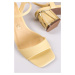 Žlté sandále na hrubom podpätku Eridanus
