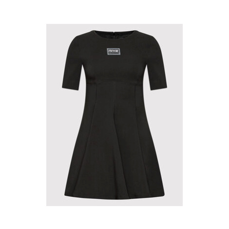 Versace Jeans Couture Každodenné šaty 72HAO917 Čierna Regular Fit