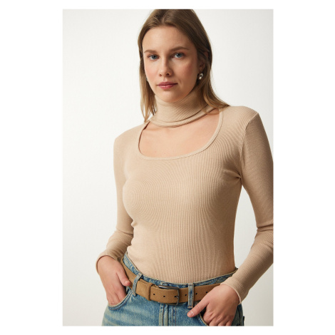 Happiness İstanbul Women's Cream Cut Out Detailed Turtleneck Ribbed Knitted Blouse