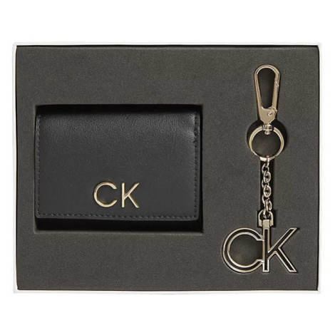 Calvin Klein Dámska darčeková sada - peňaženka a prívesok K60K608906BAX