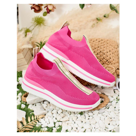 Resti Women's slip-on sports shoes with Cerppa lettering