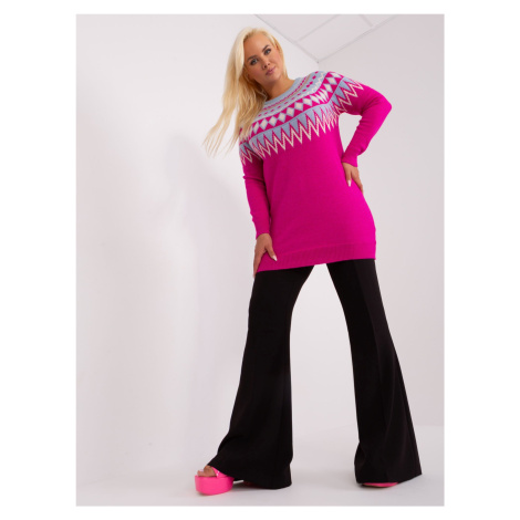 Fuchsia long sweater in larger size with patterns