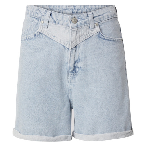 Dámske kraťasy a šortky Trendyol