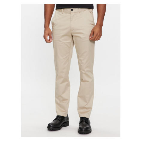 Calvin Klein Chino nohavice K10K110963 Béžová Slim Fit