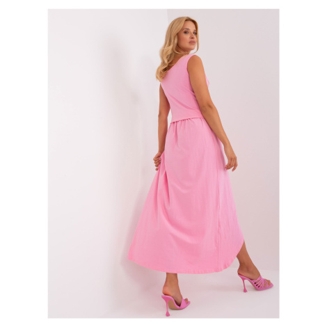 Pink maxi dress for summer