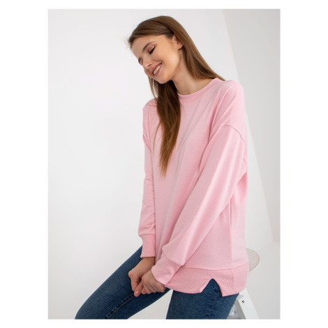 Light pink basic hoodless sweatshirt with slits