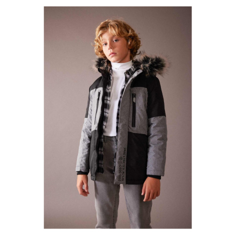 DEFACTO Boy's Water Repellent Hooded Detachable Faux Für Fleece Lined Puffer Coat