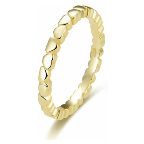 Beneto Pozlátený strieborný prsteň so srdiečkami AGG344-GOLD 60 mm