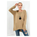 Sweater with Camel necklace