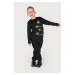 Detská bavlnená košeľa s dlhým rukávom Coccodrillo čierna farba, s potlačou