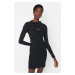 Trendyol Čierna super crop blúzka detailné bodycone pletené šaty