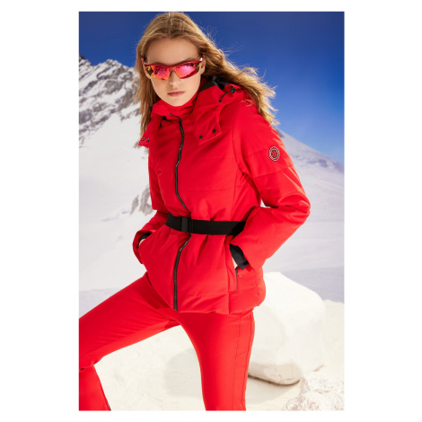 Trendyol Red Winter Essentials/Ski Collection Nepremokavá Puffer bunda s kapucňou